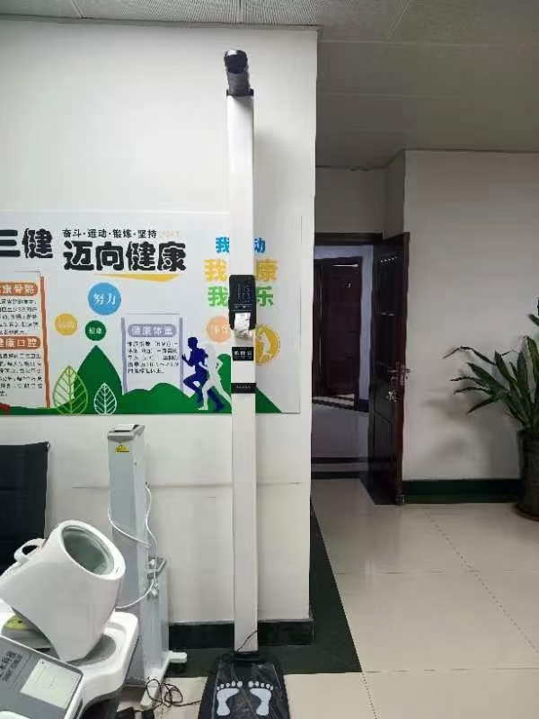 �����������س�