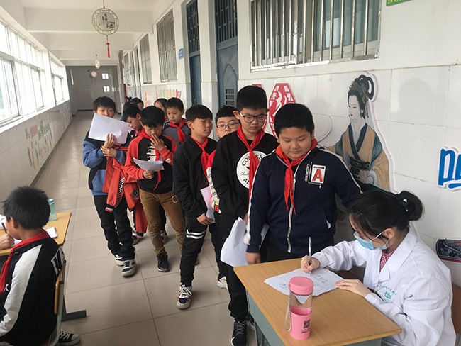 身高体重丈量仪